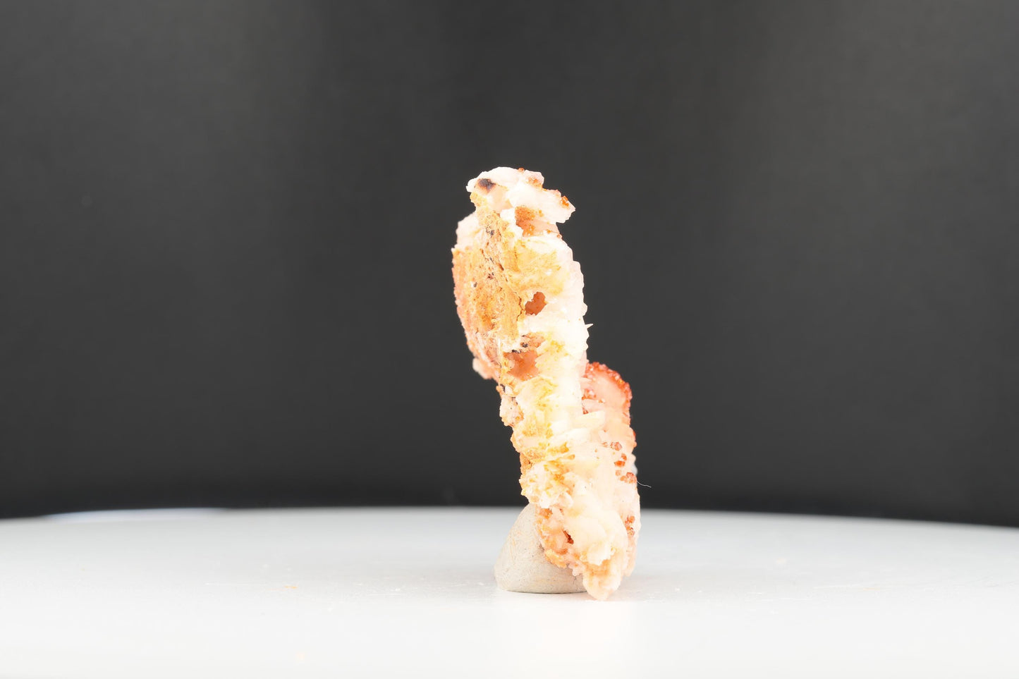 Vanadinite Sur Baryte – Mibladen, Maroc