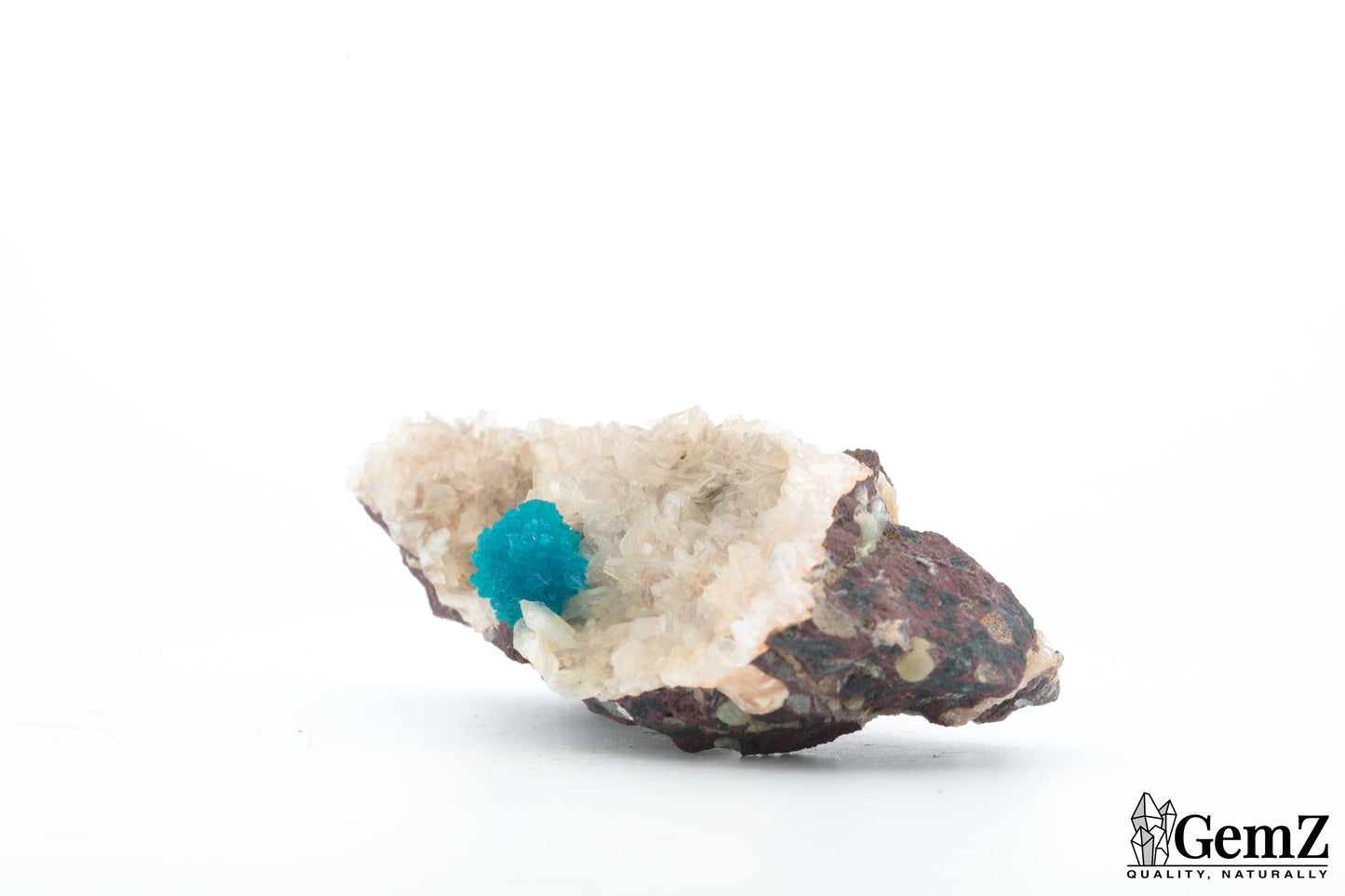 Cavansite bleue éclatante sur matrice cristalline – Origine : Inde