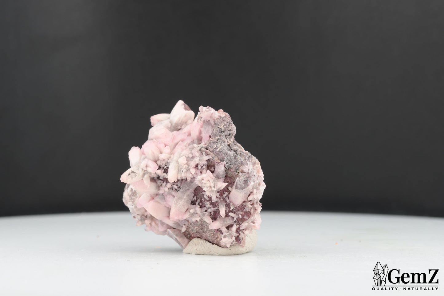 Manganocalcite rose délicate – Erma Reka, Bulgarie, 18g