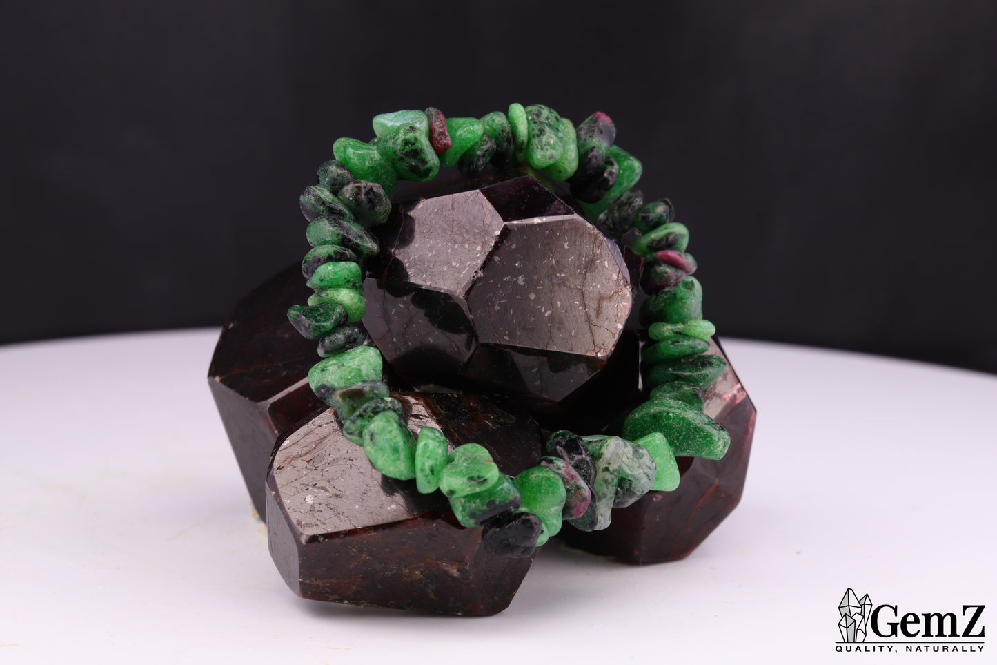 Bracelet Chips Zoïsite-Rubis