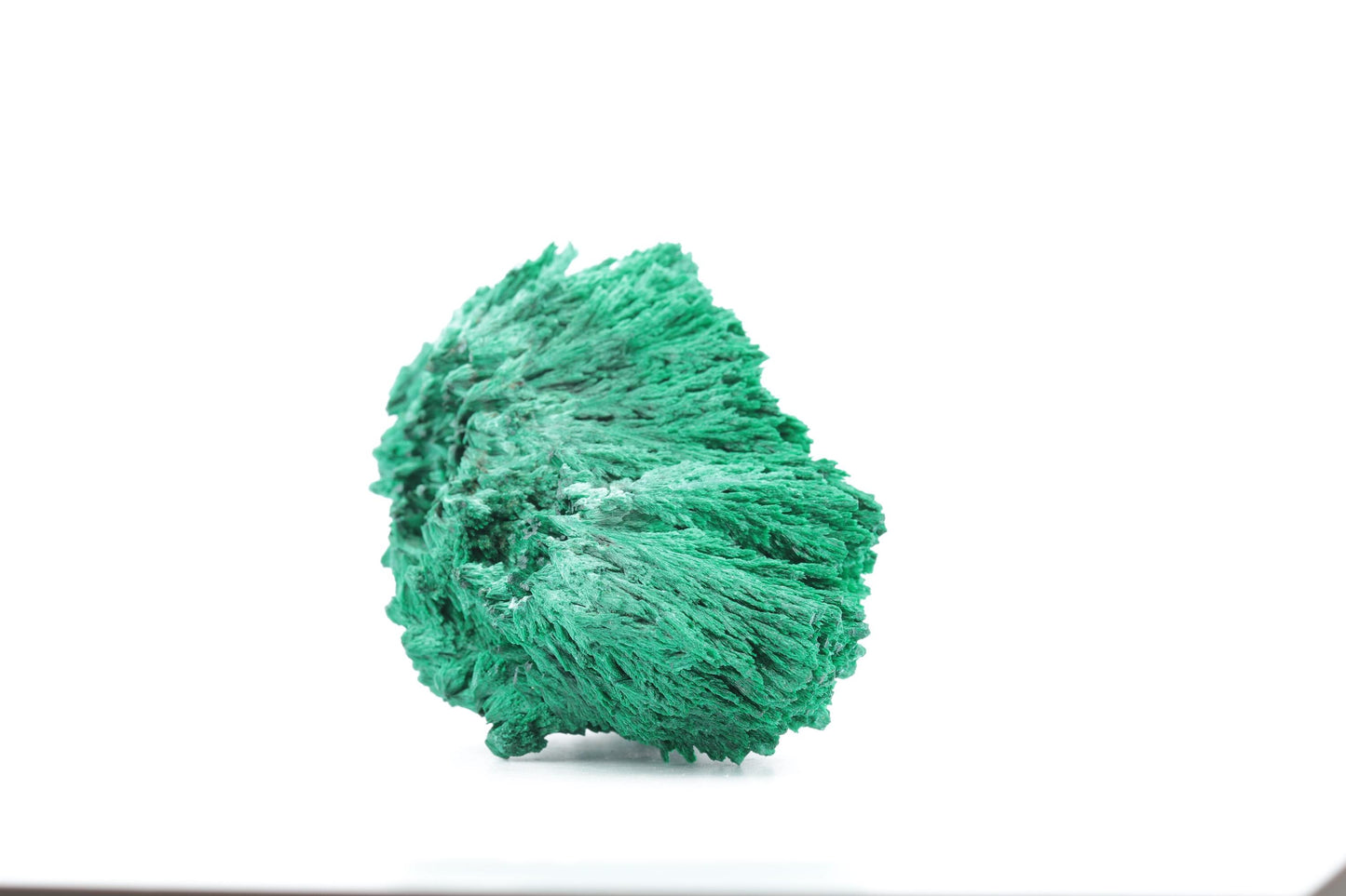 Malachite Fibreuse du Congo – Spécimen Naturel Exceptionnel de 140g