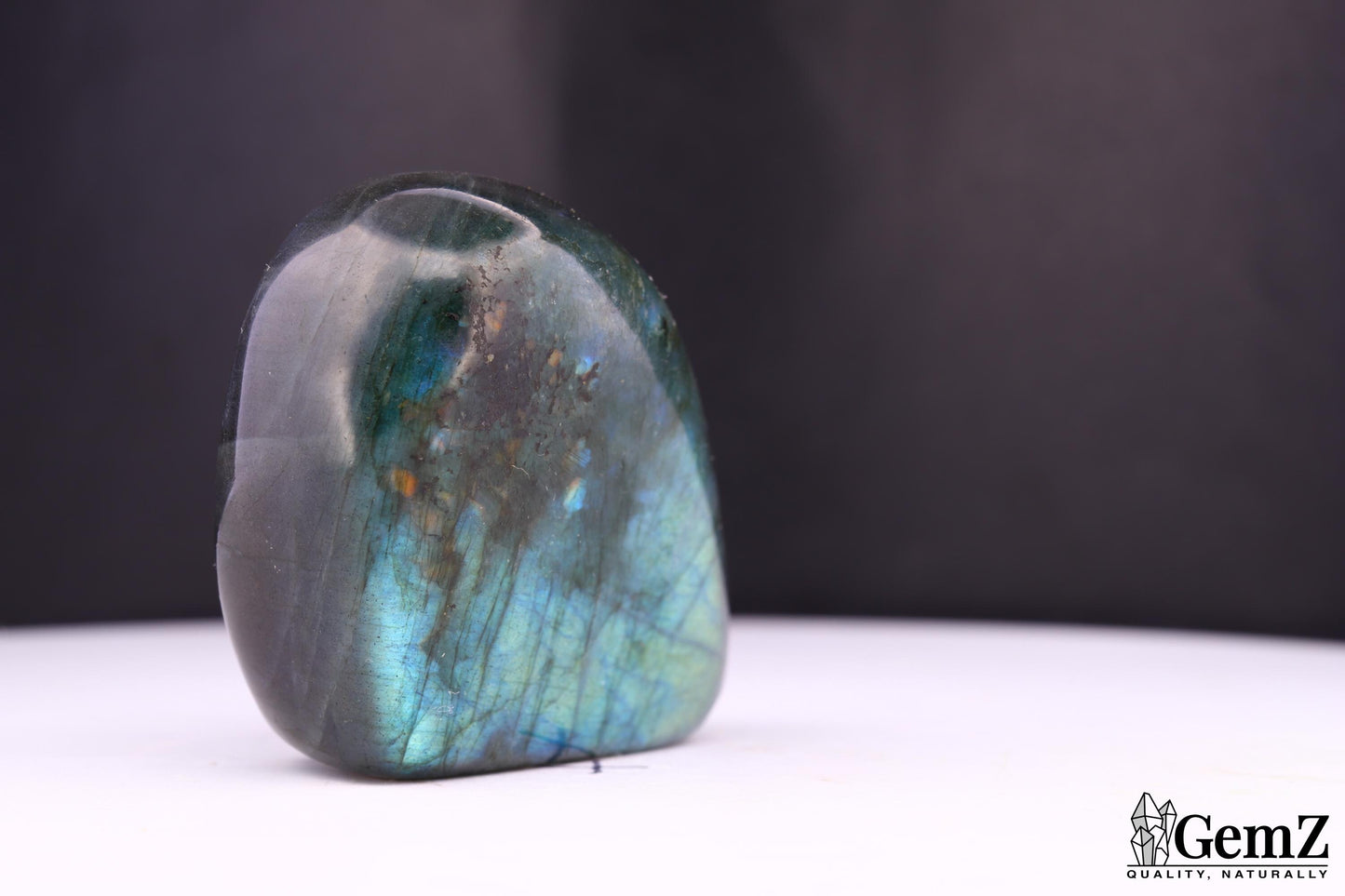 Labradorite 73g, Reflets Bleu-Verdoyants