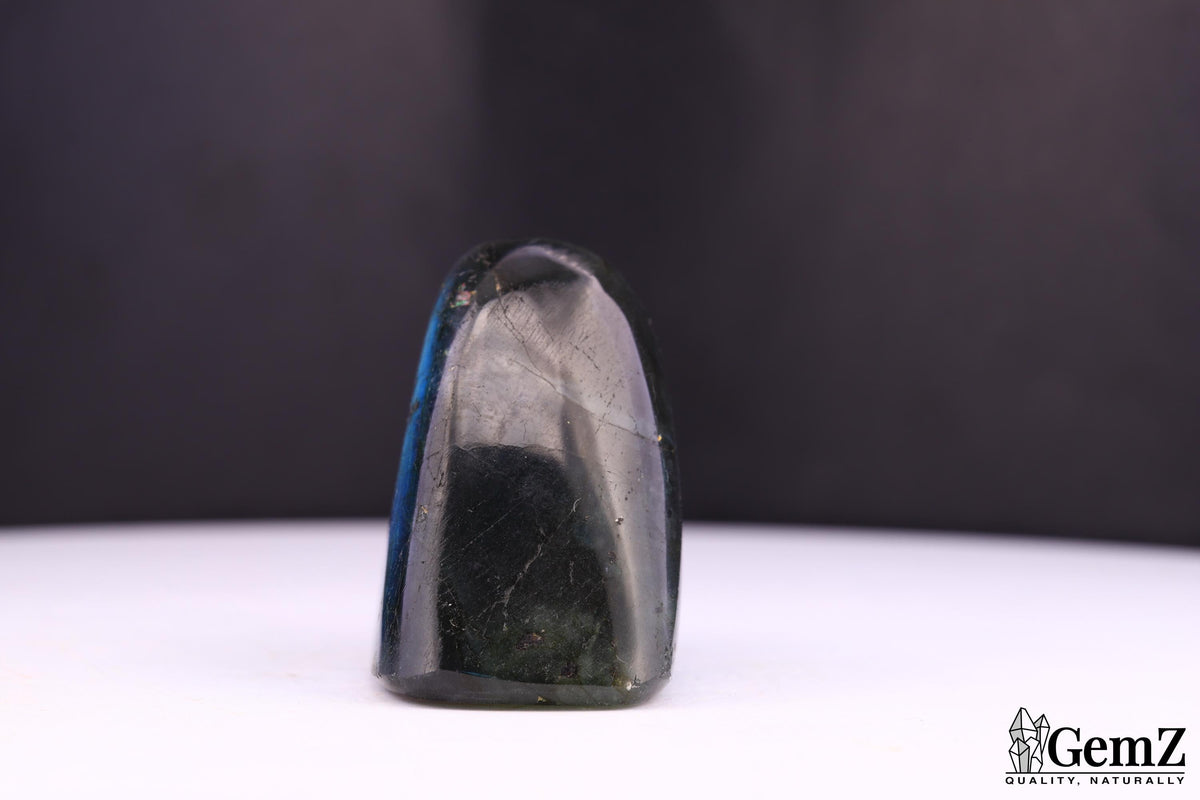 Labradorite polie, reflets bleus – Madagascar – 38 g