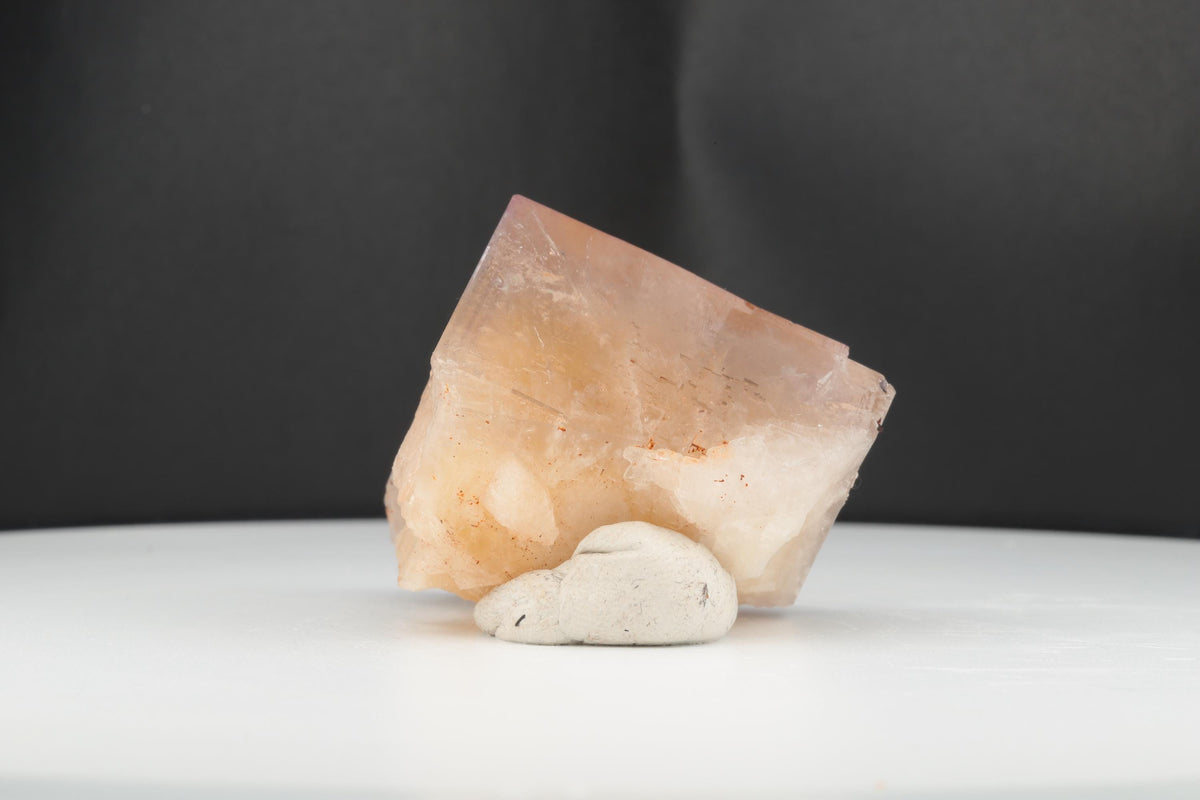 Fluorite beige rosé – Mine Lady Annabella, Angleterre – 75 g