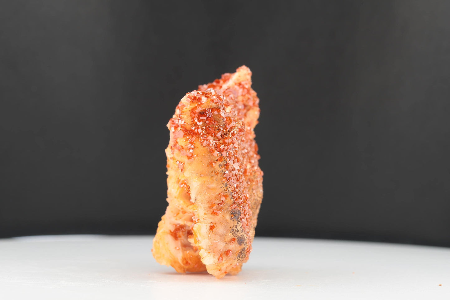 Vanadinite Sur Baryte – Mibladen, Maroc