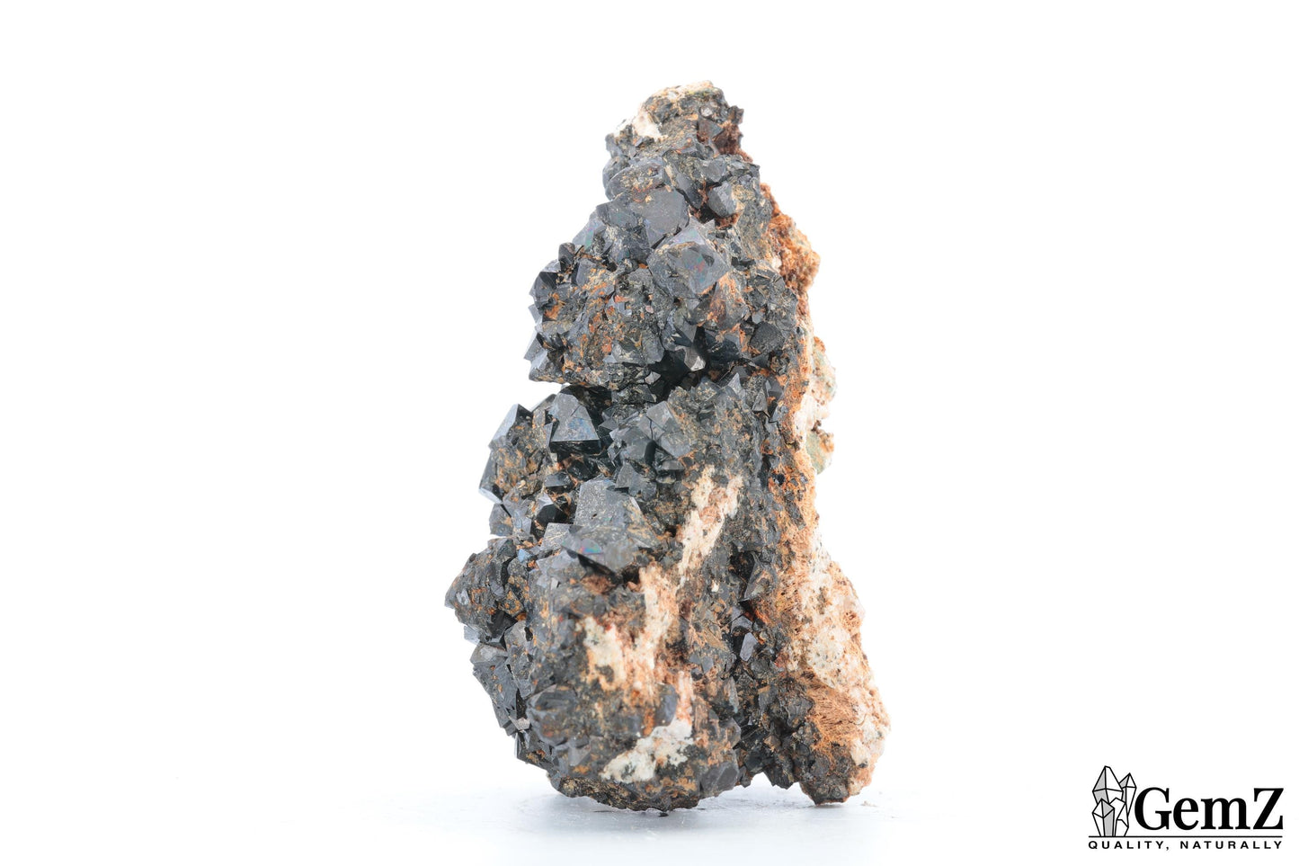 Magnétite cristallisée sur orthose, 64g, Maroc