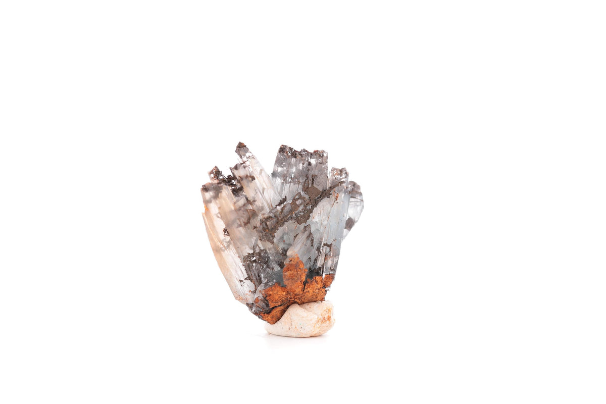 Baryte bleue sur goethite – Sidi Lhcen, Nador, Maroc – 20 g
