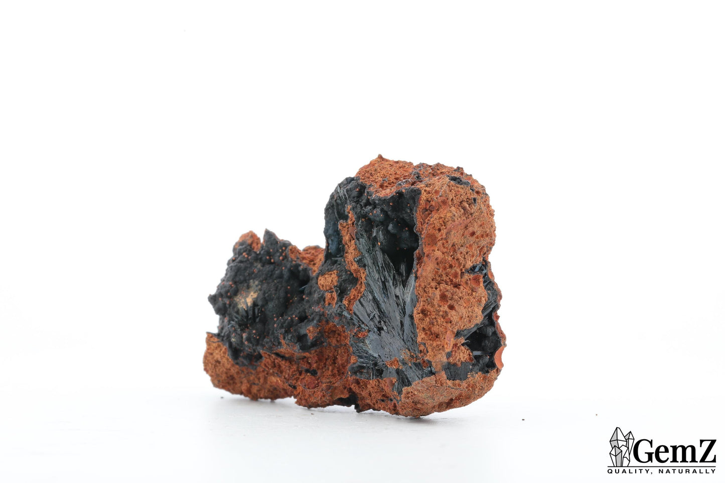 Vivianite éclatante sur limonite – 29g