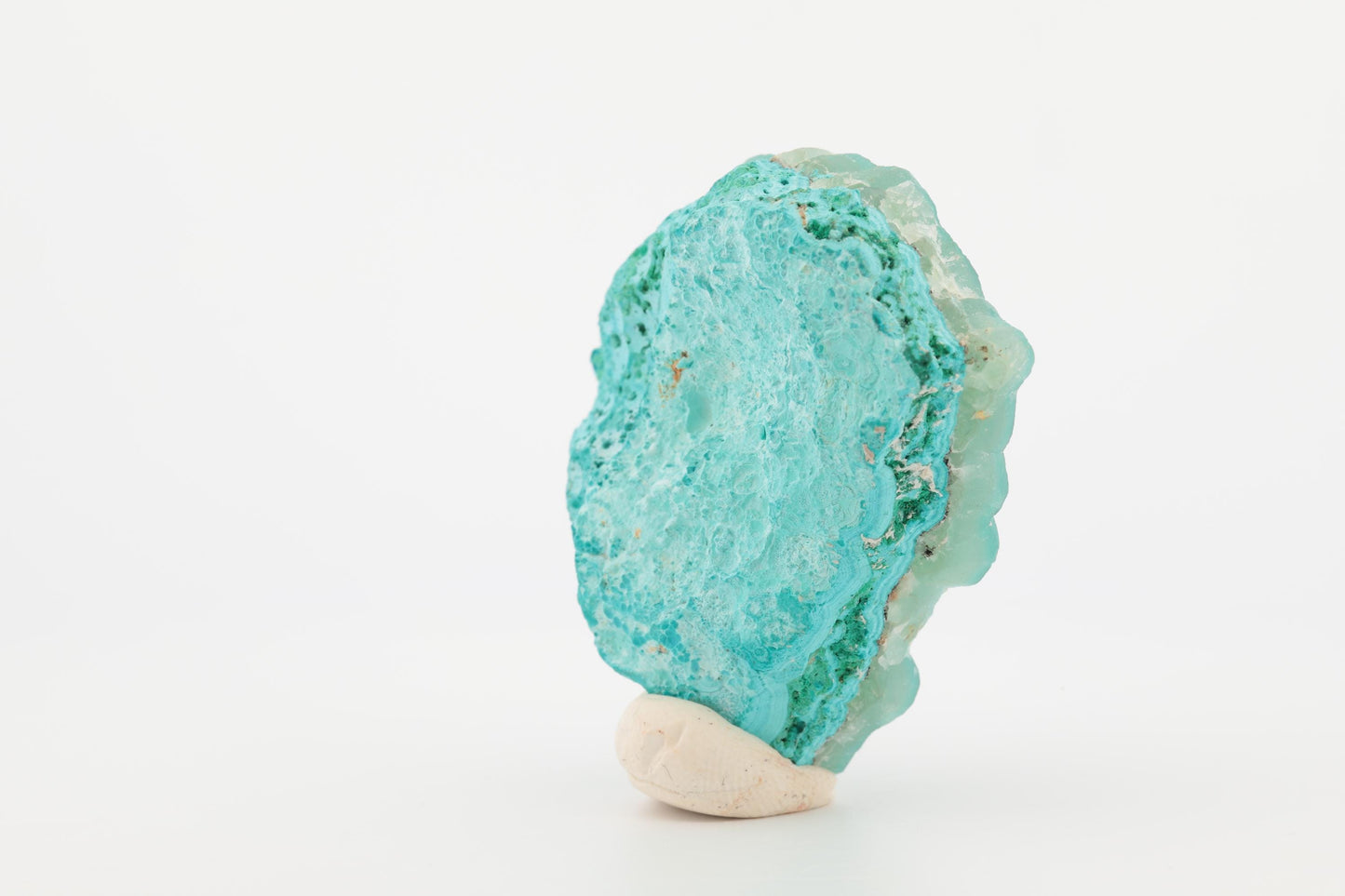 Superbe Smithsonite sur Chrysocolle et Malachite - Congo, 75g