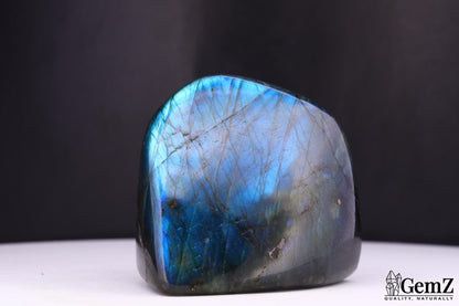 Labradorite 111g, Reflets Bleu Spectaculaires