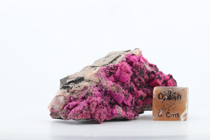 CobaltoCalcite avec inclusions d'Hétérogénite - Mine Musonoi, Kolwezi, République du Congo – 148g