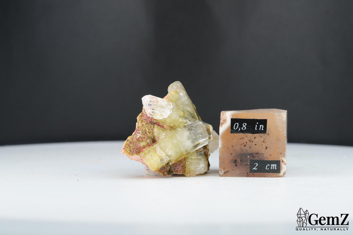 Quartz maclé et épidote sur baryte – Bou Azzer, Maroc – 16 g