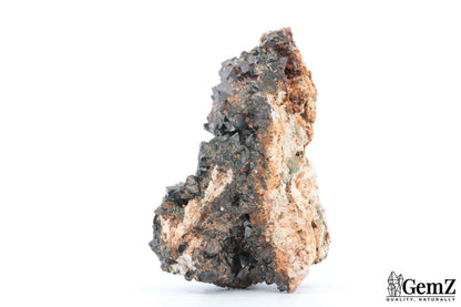 Magnétite cristallisée sur orthose, 64g, Maroc