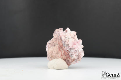 Manganocalcite rose délicate – Erma Reka, Bulgarie, 18g