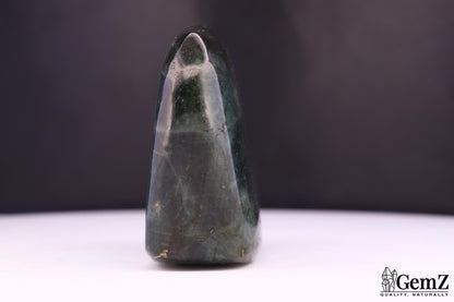 Labradorite 93g, Reflets Or et Bleu Profond