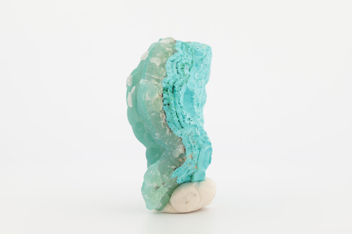 Smithsonite sur chrysocolle et malachite – Congo – 75 g