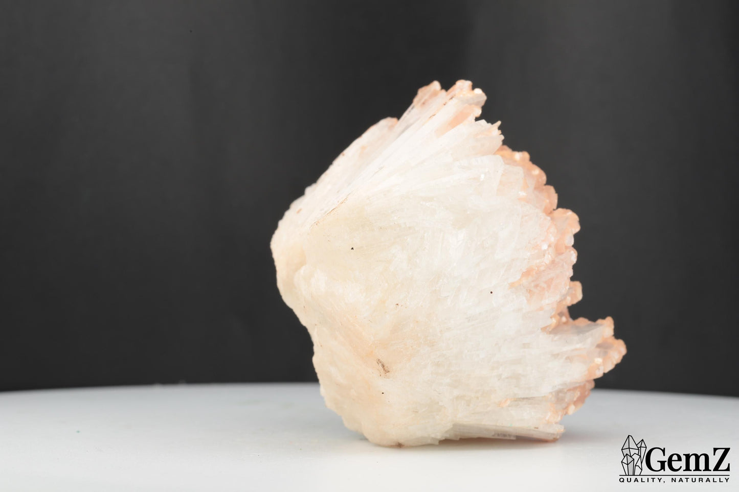 Splendide Cleavelandite de Minas Gerais, Brésil – 194g de Pures Merveilles Minérales