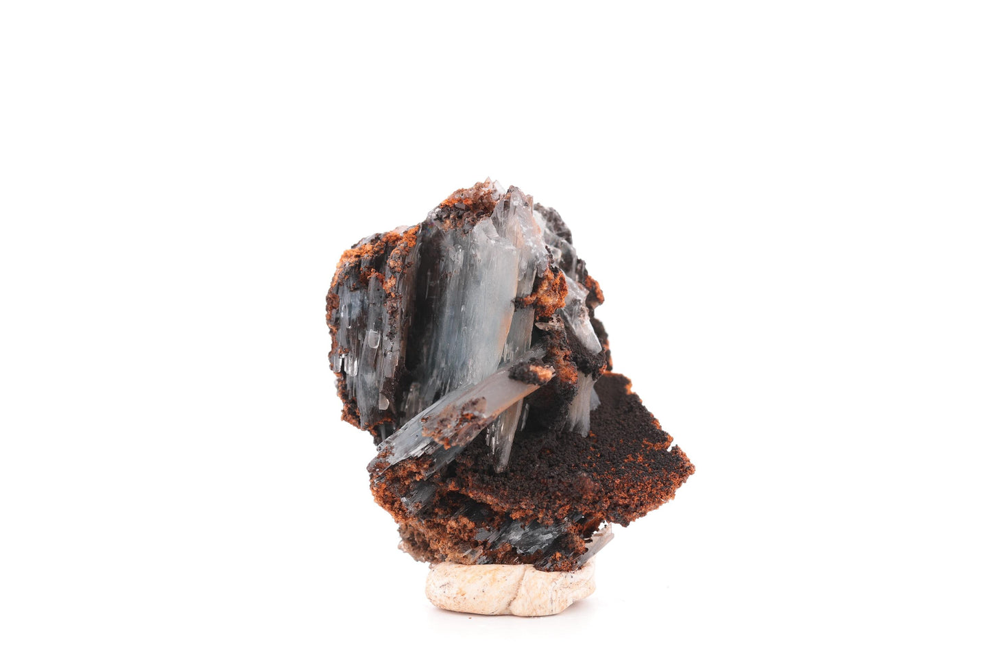 Baryte bleue sur Goéthite – Mine de Sidi Lhcen, Nador, Maroc, 43 g