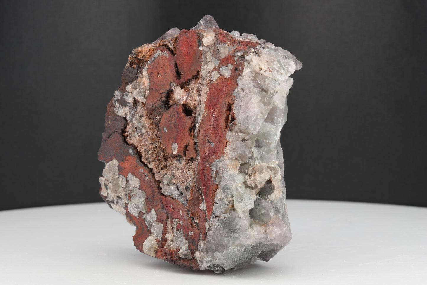 Fluorite violette de la mine Lady Annabella , Angleterre – Cristaux d'exception, 142g