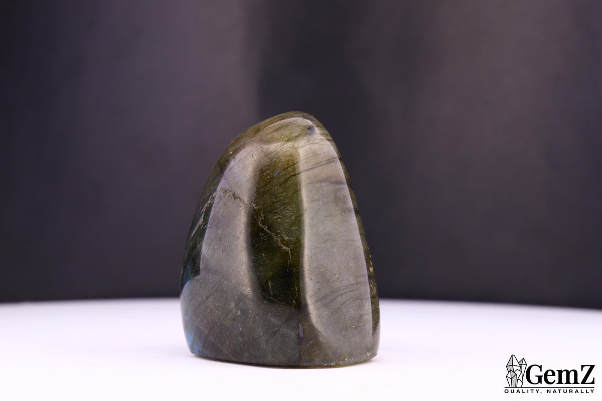 Labradorite polie, reflets bleus – Madagascar – 67 g