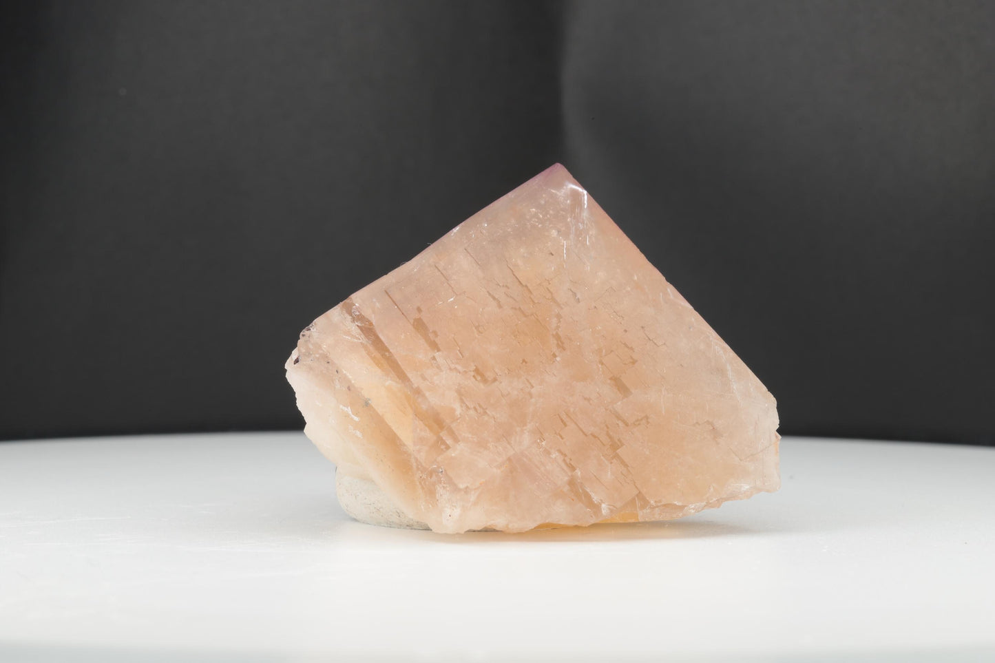 Fluorite Beige Rosé Élégante – Mine Lady Annabella, Angleterre