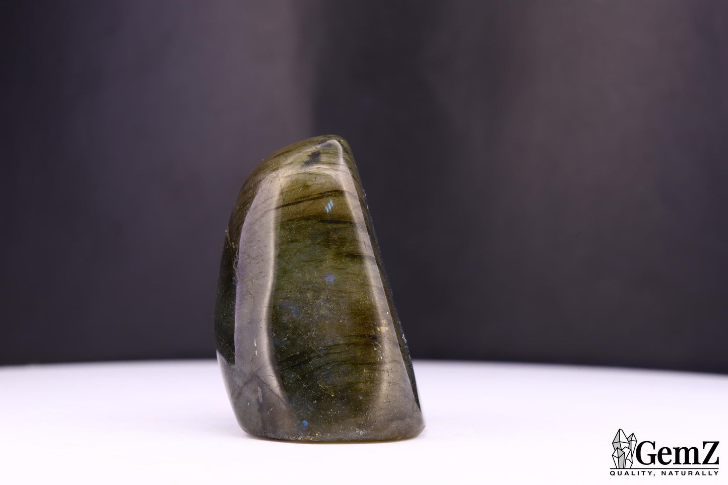 Labradorite 67g, Reflets Bleu Magnétiques