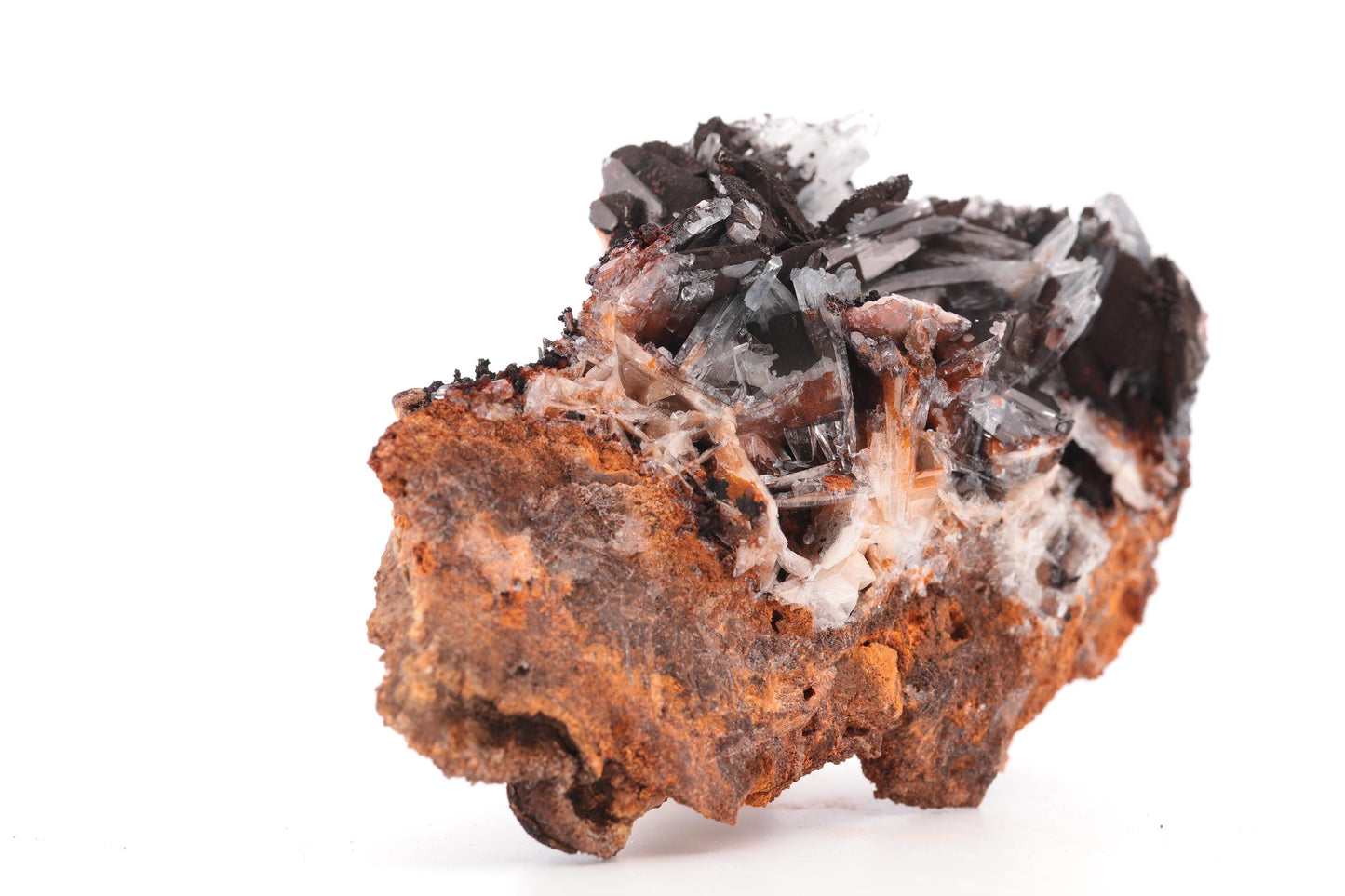 Baryte bleue sur Goéthite – Mine de Sidi Lhcen, Nador, Maroc, 121 g