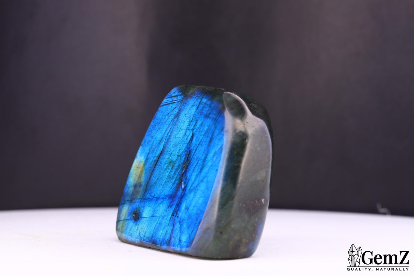 Labradorite 88g, Reflets Bleus Hypnotiques