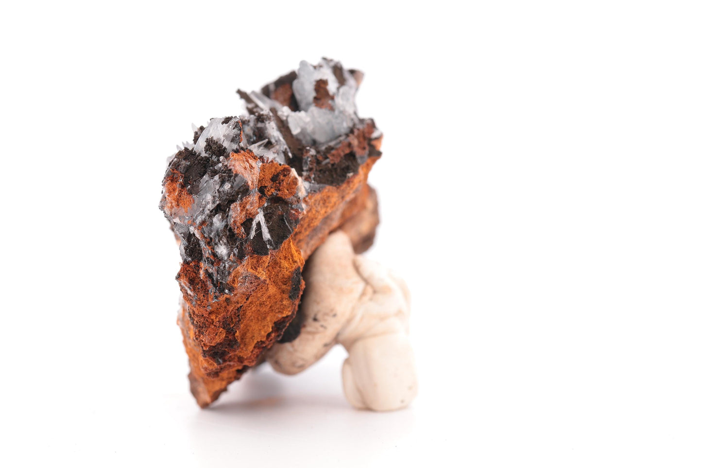 Baryte bleue sur Goéthite – Mine de Sidi Lhcen, Nador, Maroc, 121 g