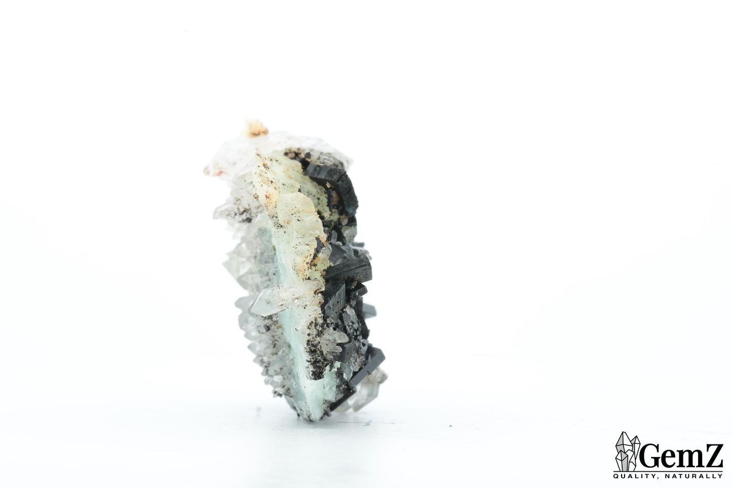 Babingtonite et phrénite sur cristal – Pièce élégante de 42g