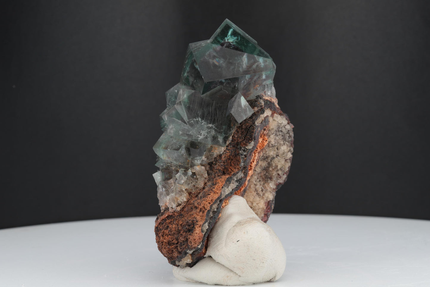 Fluorite Verte et Translucide de la mine Lady Annabella, Angleterre – Forme Unique de 75g