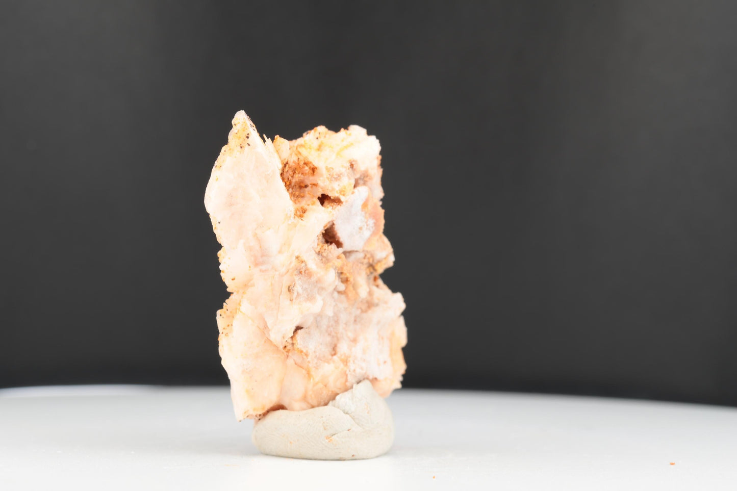 Vanadinite Sur Baryte – Mibladen, Maroc