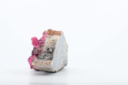 CobaltoCalcite avec inclusions d'Hétérogénite - Mine Musonoi, Kolwezi, République du Congo – 148g