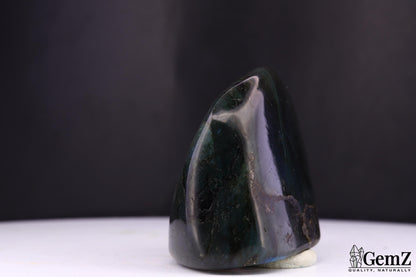 Labradorite 111g, Reflets Bleu Spectaculaires